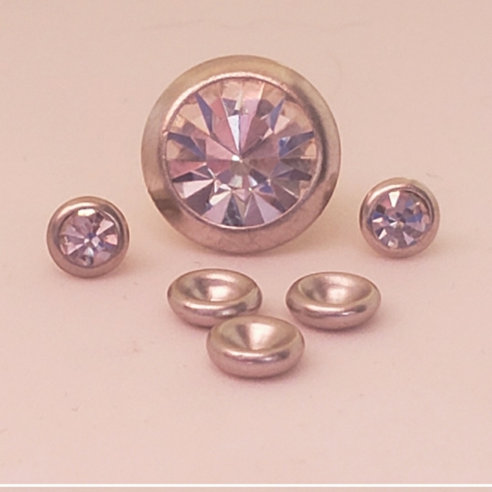 Authentic miss me Jean Replacement buttons/rivets